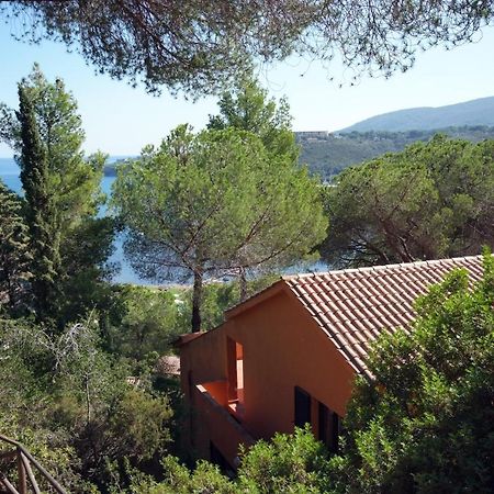Residence Sud Est Porto Azzurro Ngoại thất bức ảnh