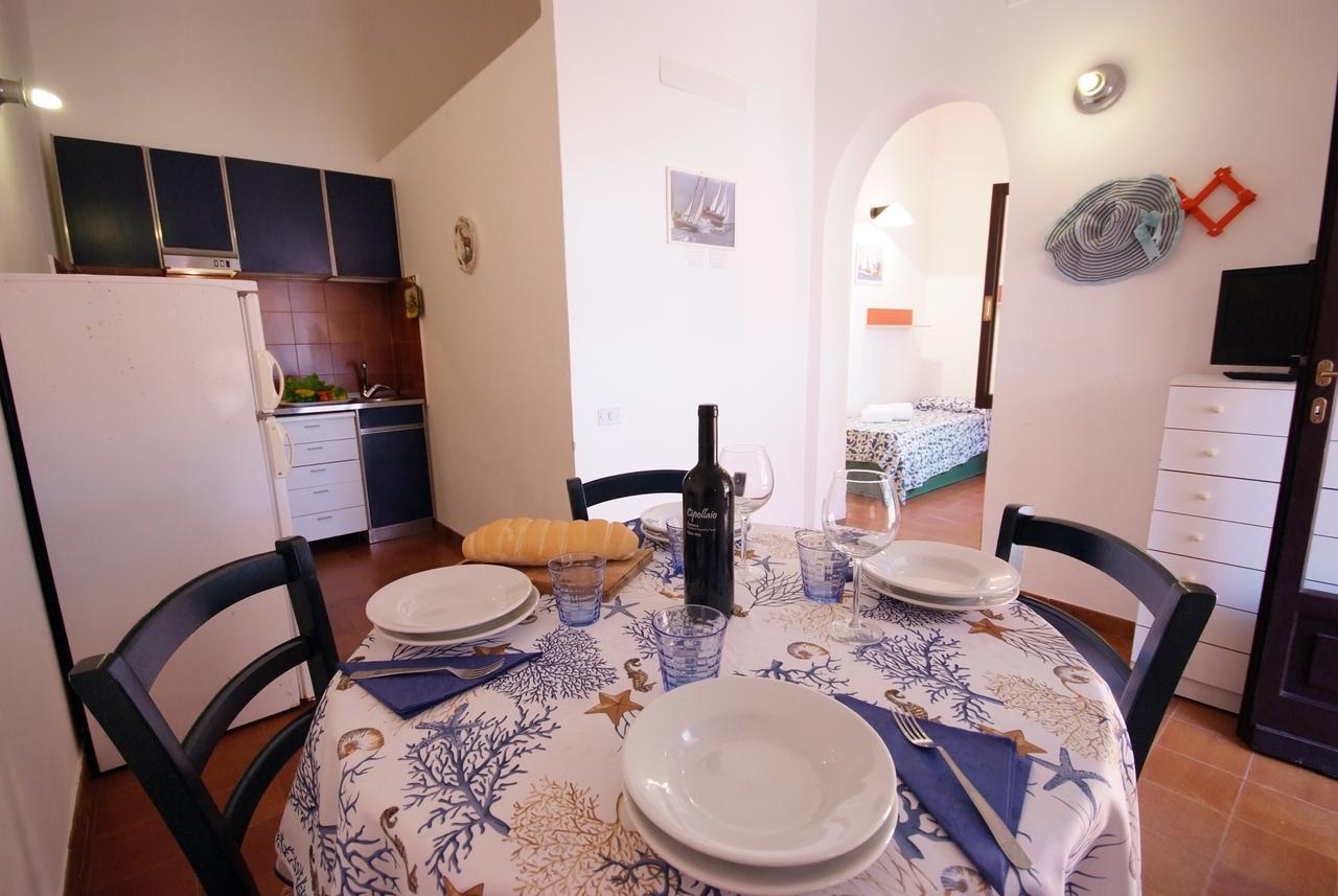 Residence Sud Est Porto Azzurro Ngoại thất bức ảnh